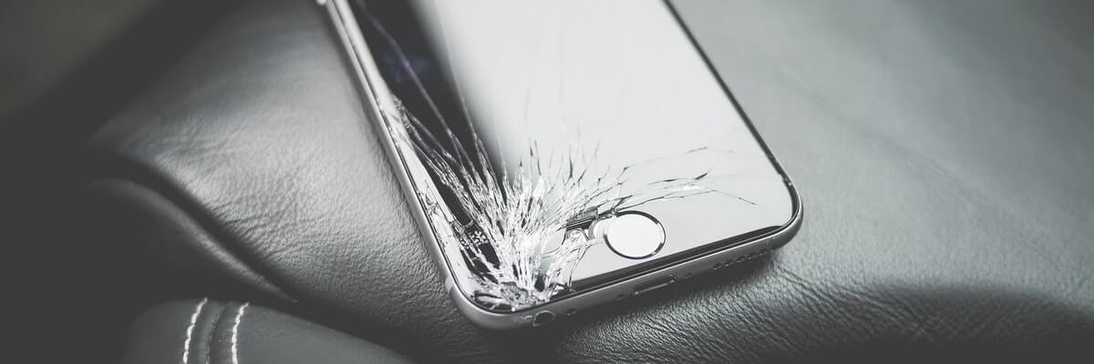 broken iphone sreen